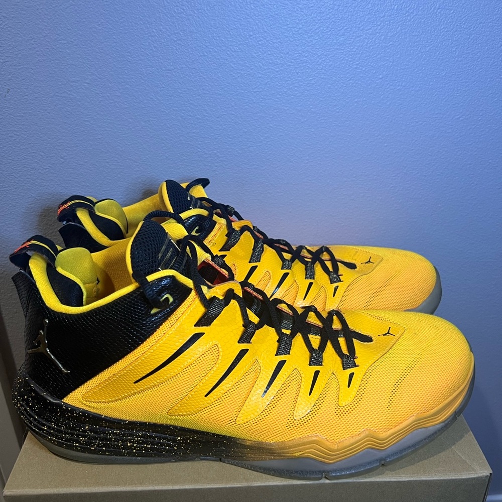 Jordan CP3 9 ‘Dragon Breath’ - Picture 1 of 5